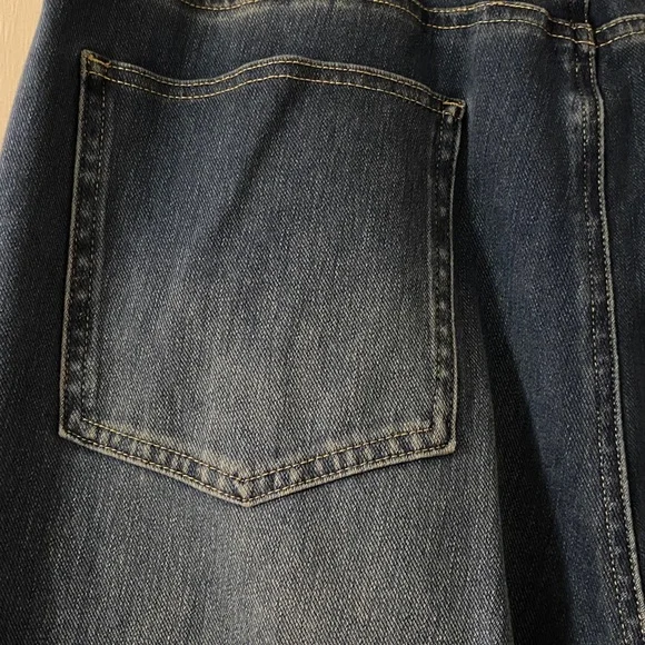 HALARA Women's Flare Wide Leg Jeans in Denim Blue. Super soft and relaxed. - Picture 4 of 6